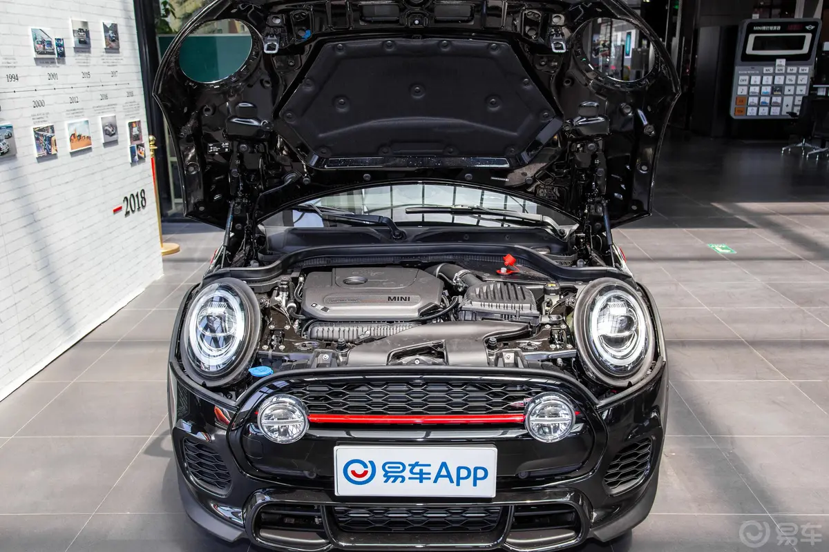 MINI JCW2.0T ALL-IN发动机舱整体