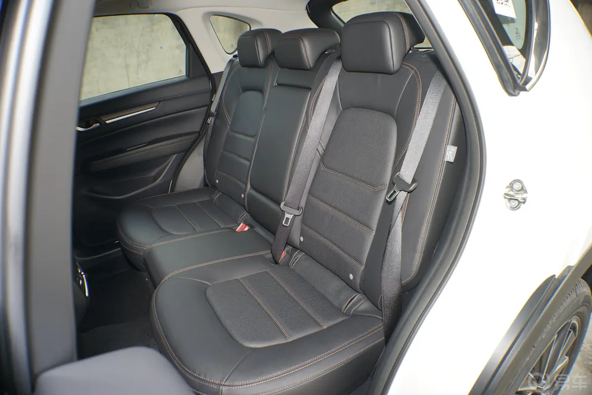 马自达CX-5改款 2.5L 手自一体 四驱 智尊型后排座椅