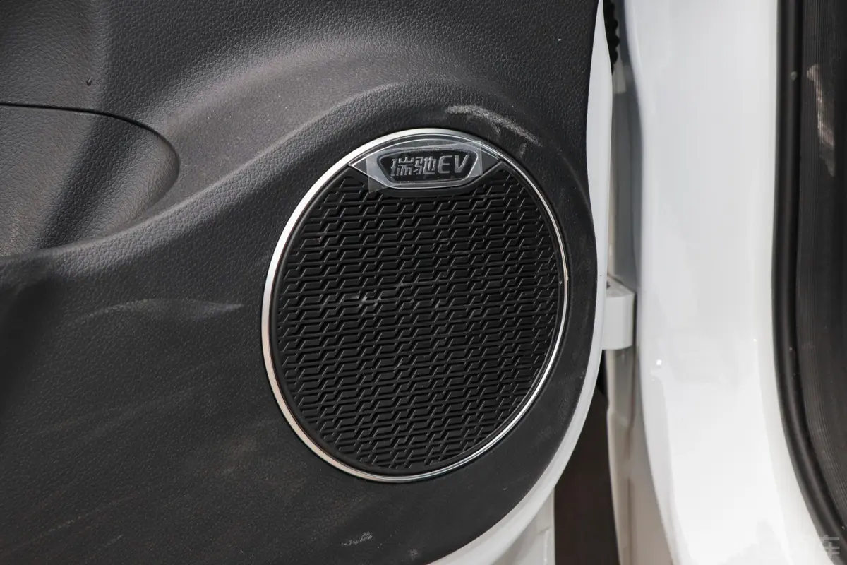 瑞驰新能源S513智豪型音响和品牌