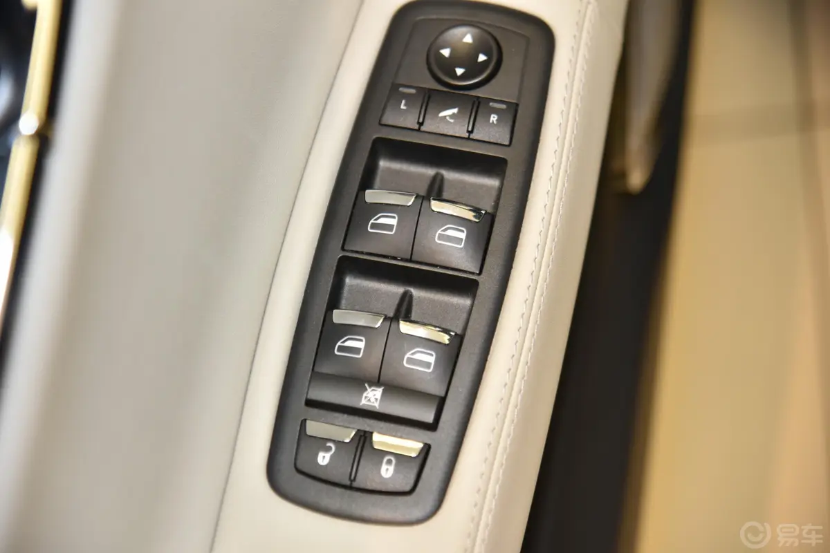 Quattroporte350Hp 豪华版 国VI车窗调节整体