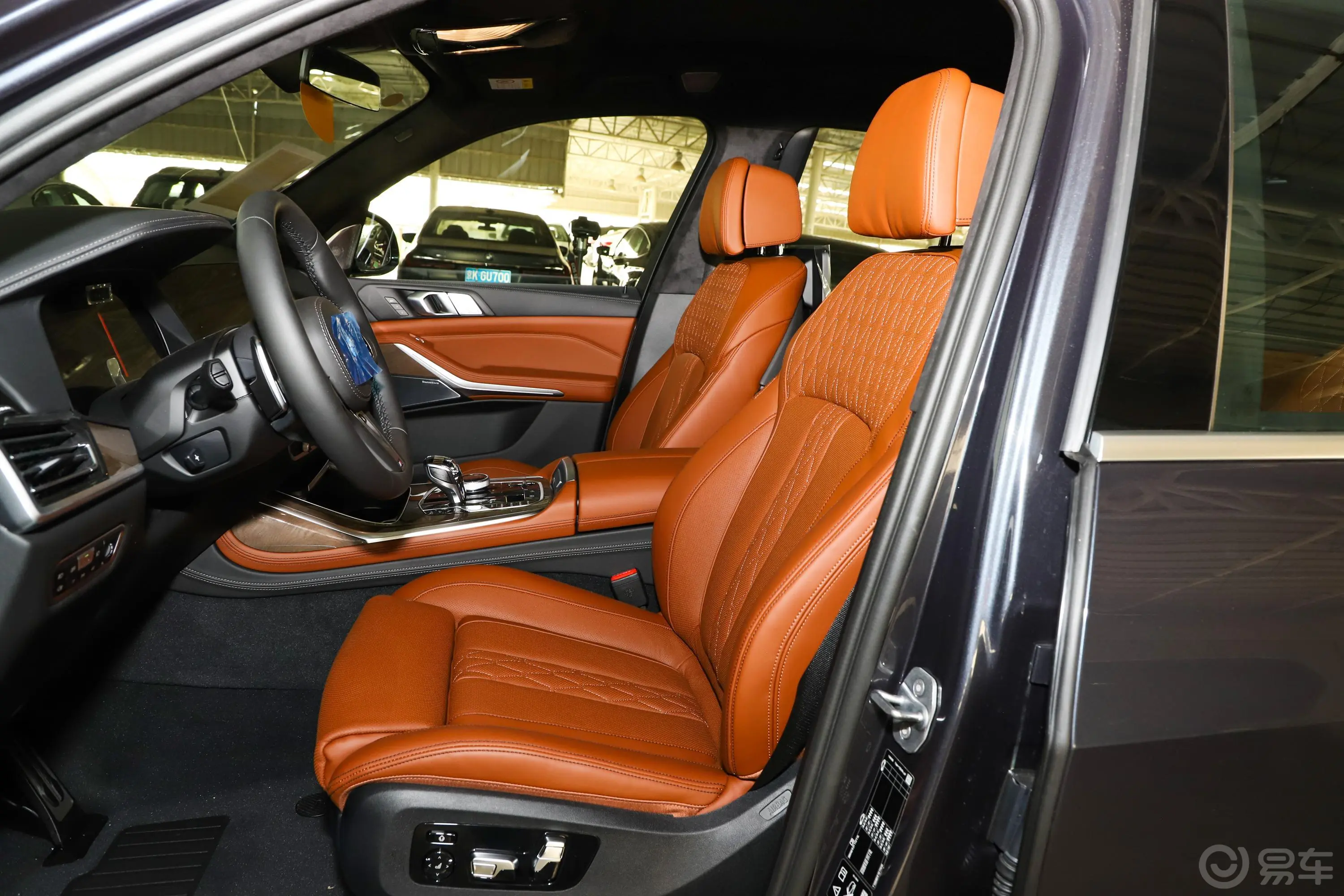 宝马X7xDrive M50i驾驶员座椅