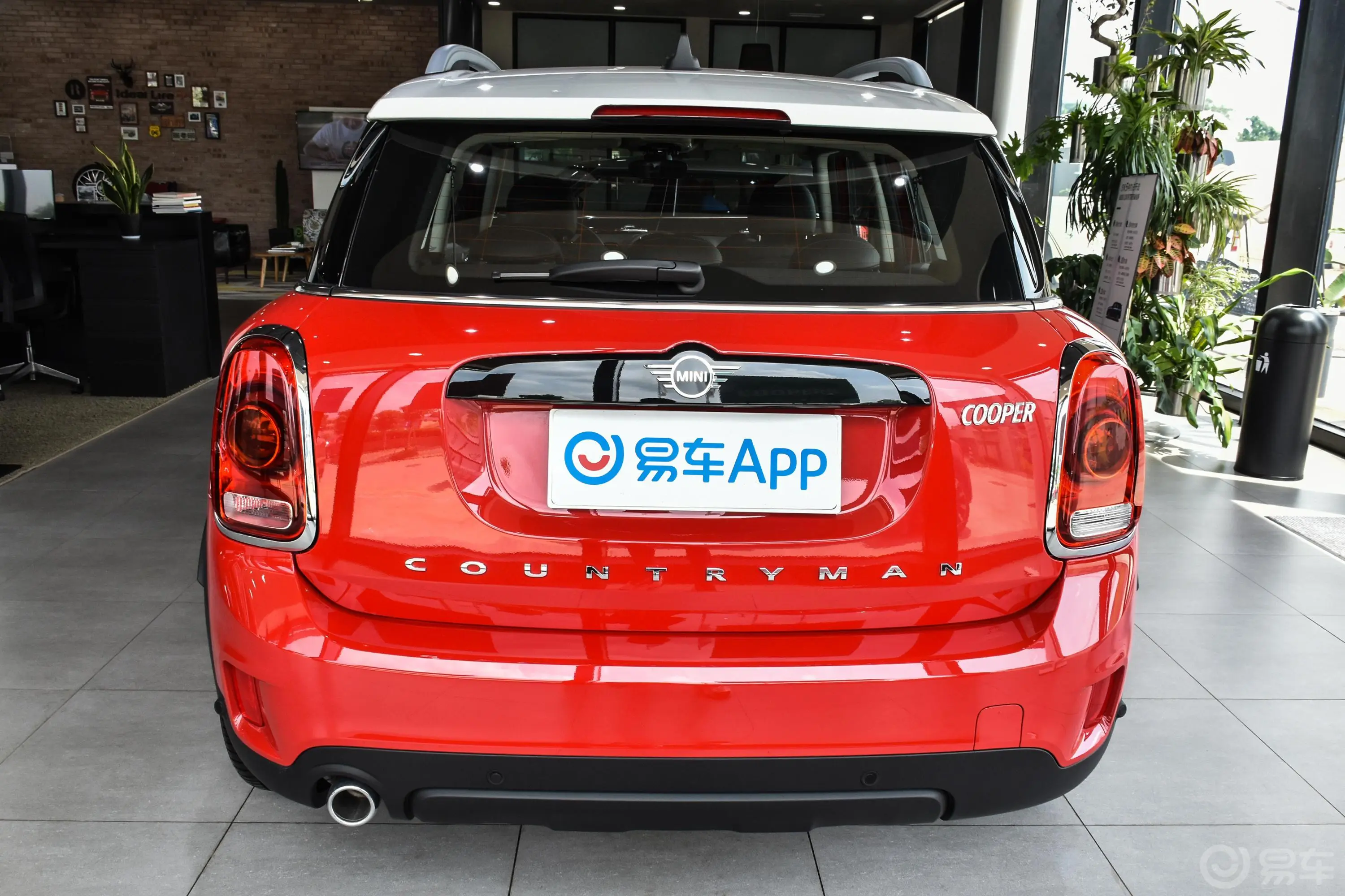 MINI COUNTRYMAN1.5T COOPER ALL4正后水平