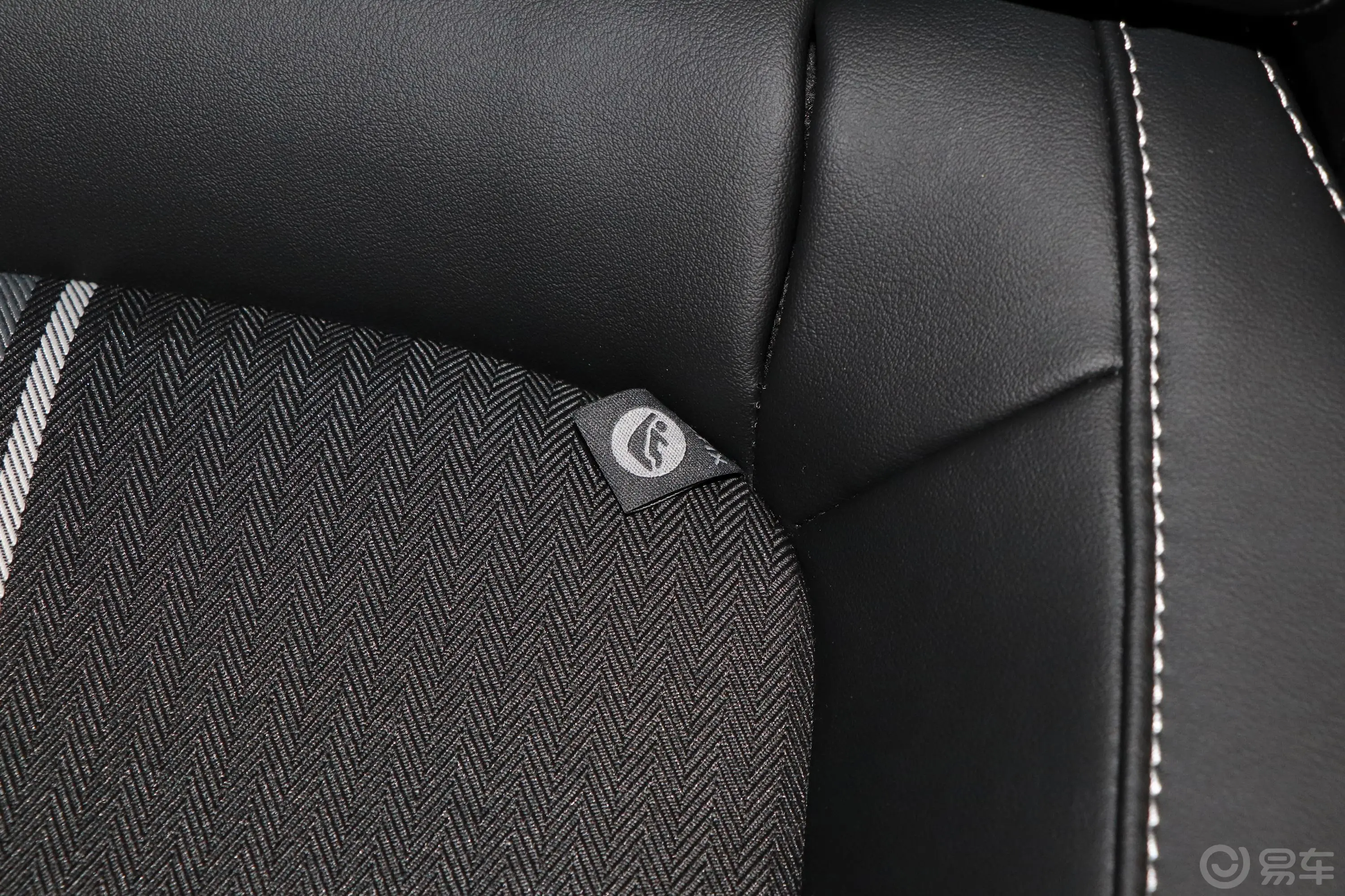 柯米克改款 GT 1.5L 手自一体 舒适版儿童座椅接口