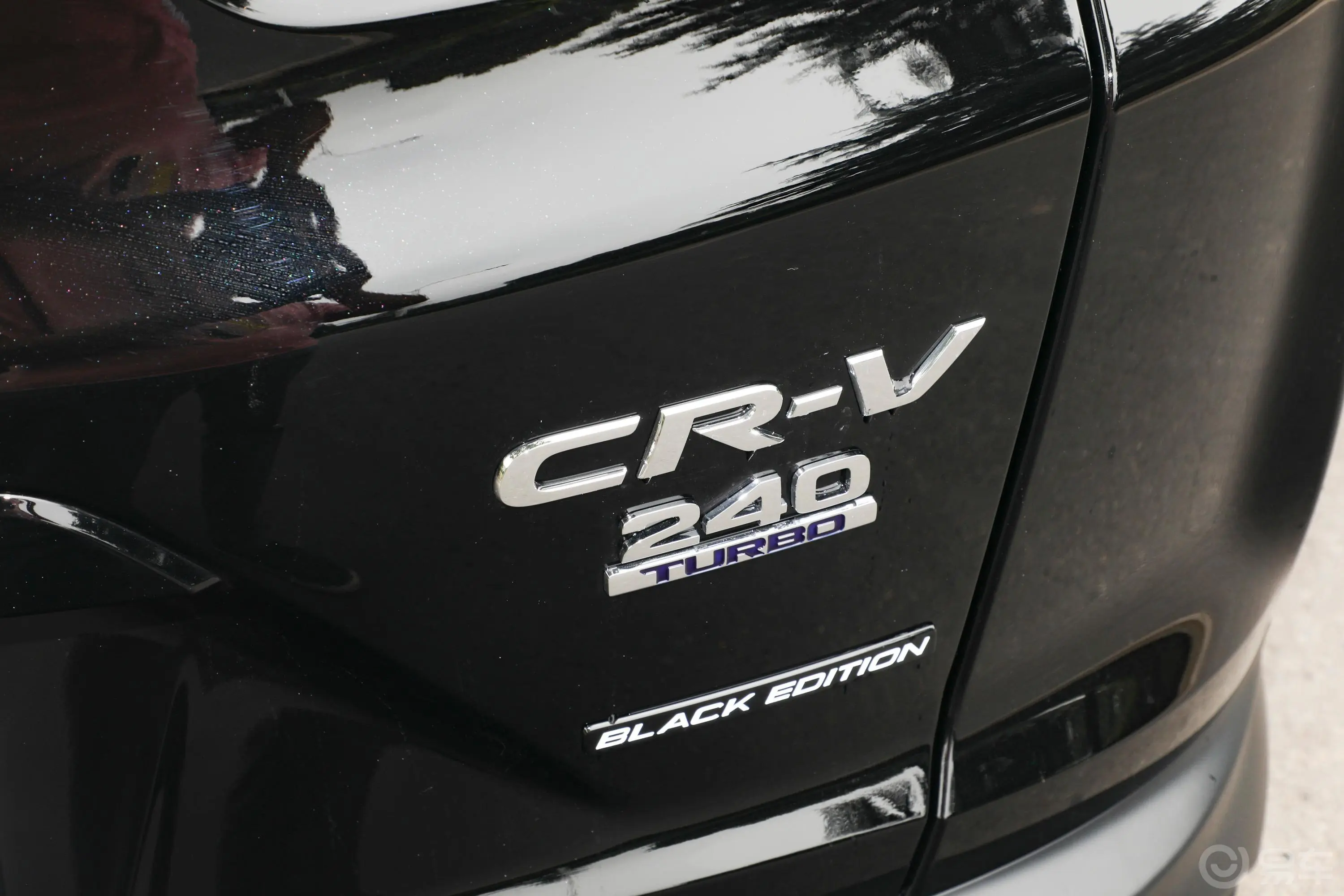 本田CR-V240TURBO CVT 两驱 风尚版外观