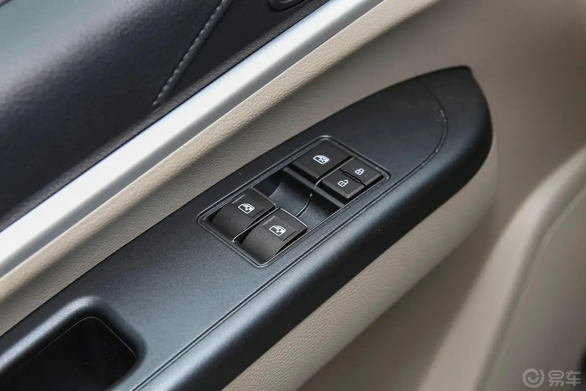 菱智M5 EV长航版 舒适型 9座车窗调节整体