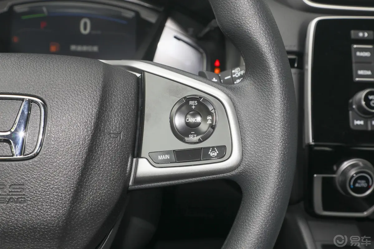 本田CR-V锐·混动 2.0L 两驱 净行版右侧方向盘功能按键
