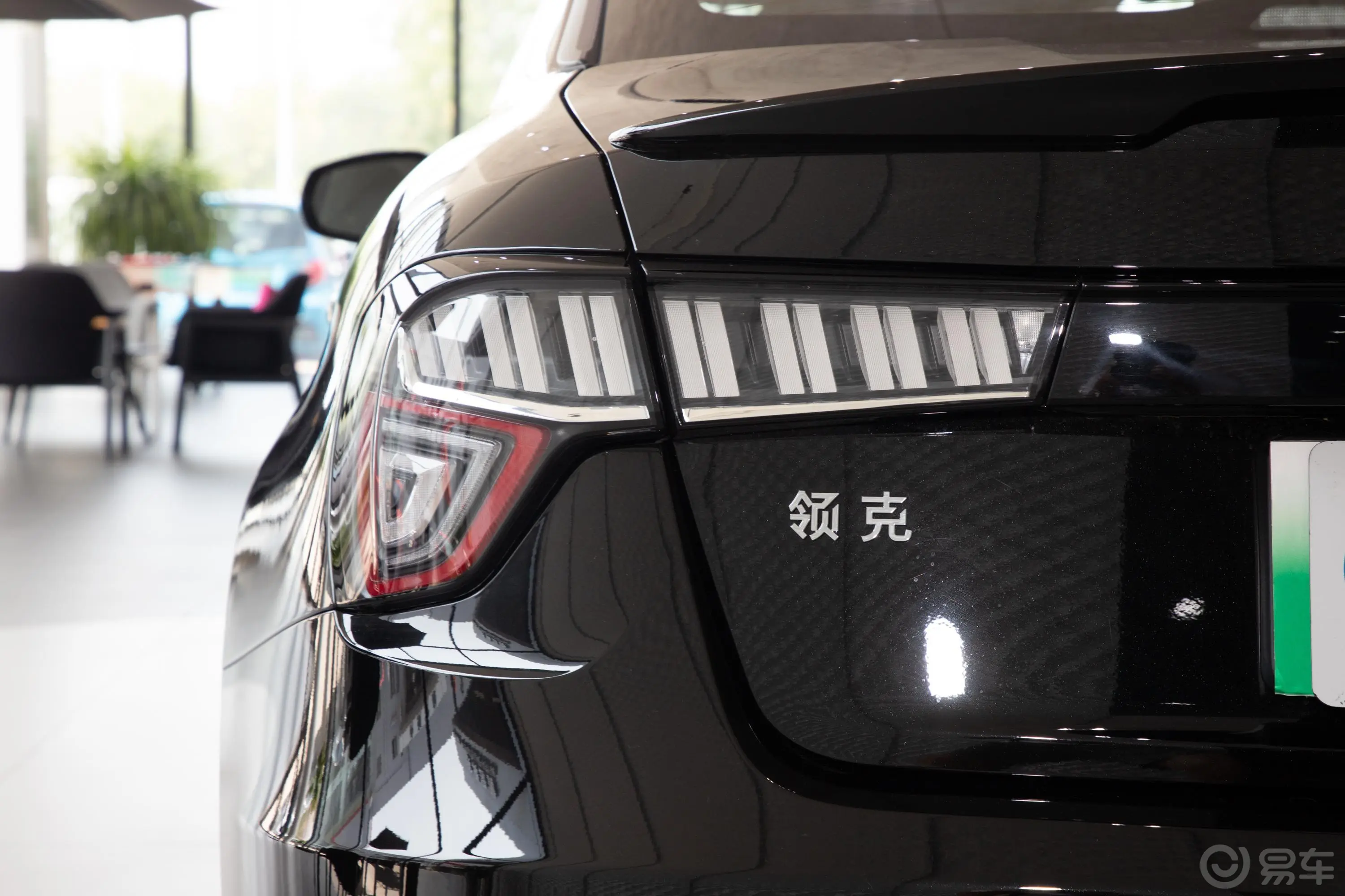 领克03 PHEV1.5TD 双离合 PHEV外观