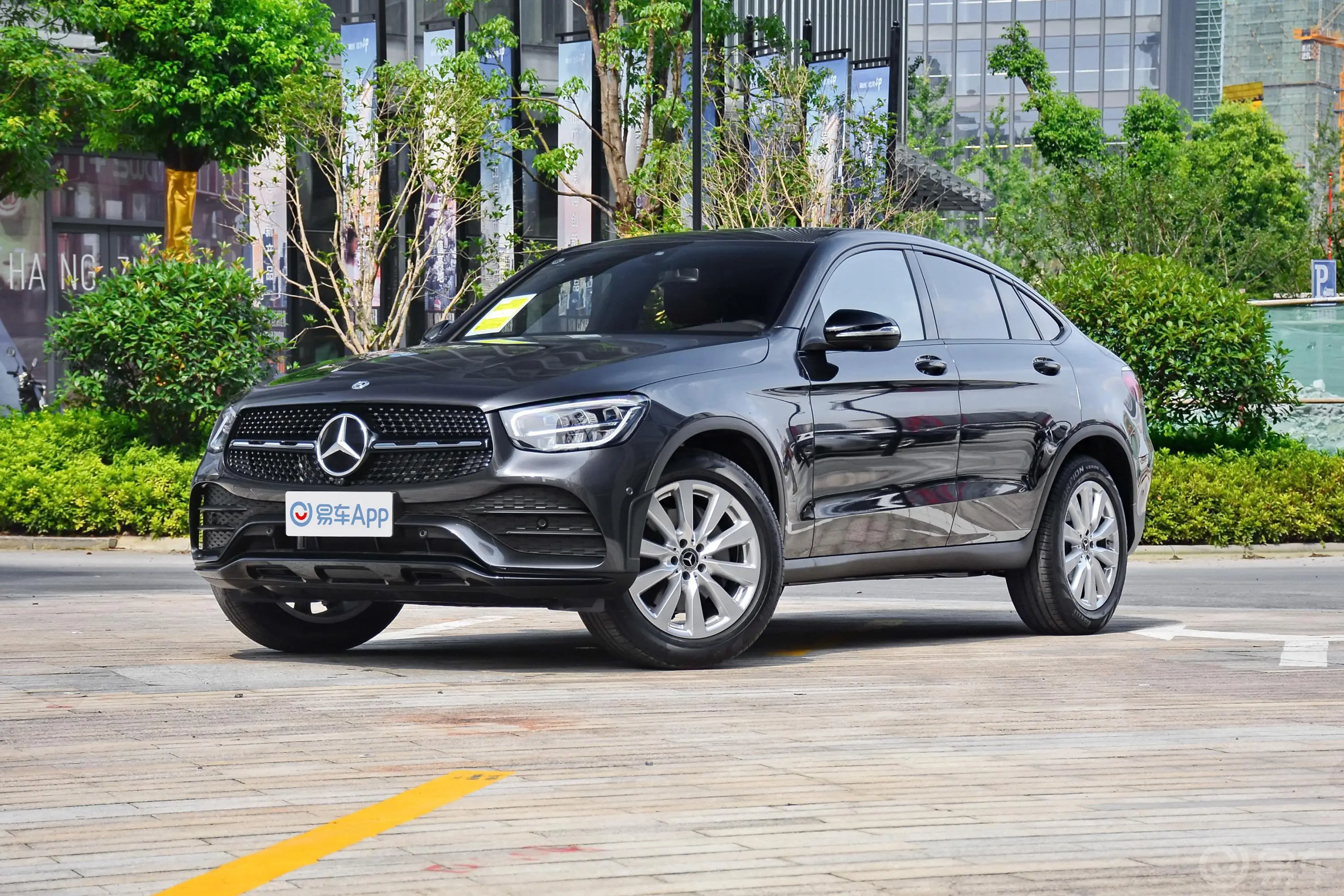 奔驰GLC轿跑GLC 260 4MATIC 轿跑SUV外观