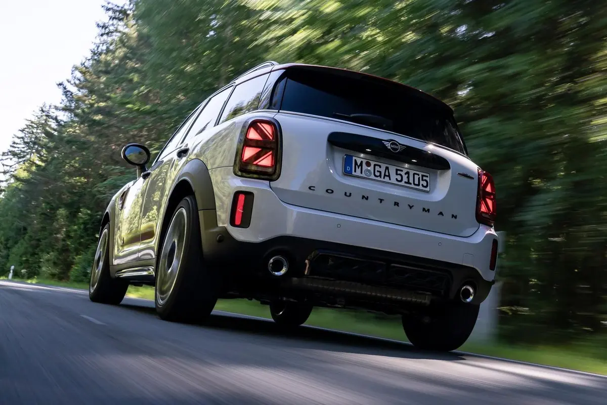 MINI JCW COUNTRYMAN