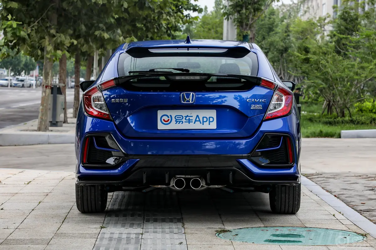 思域HATCHBACK 220TURBO CVT 潮酷控外观