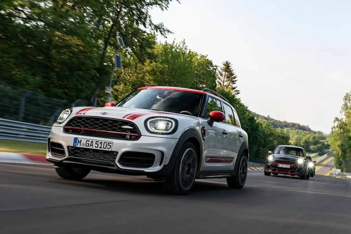 MINI JCW COUNTRYMAN