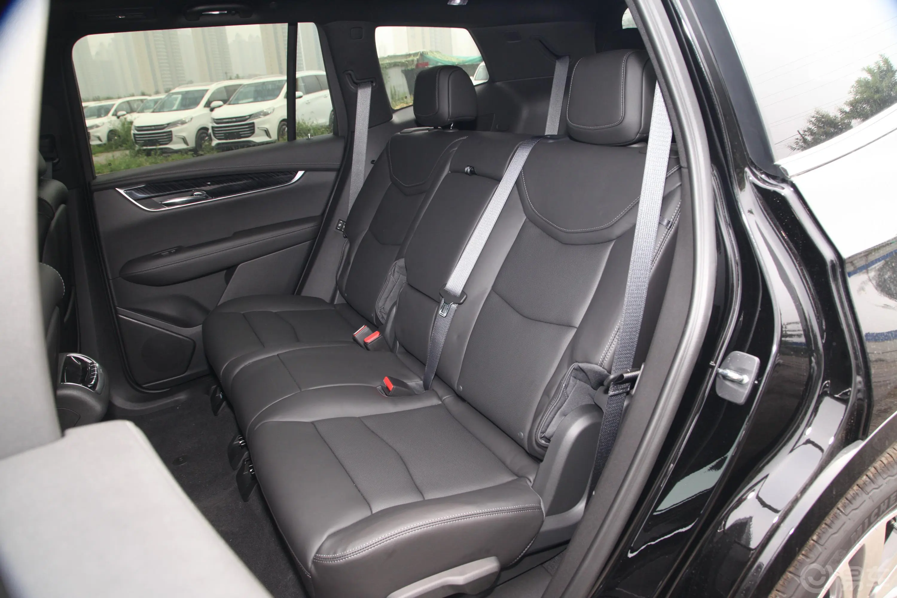 凯迪拉克XT6改款 28T 四驱 豪华型 7座第三排座椅