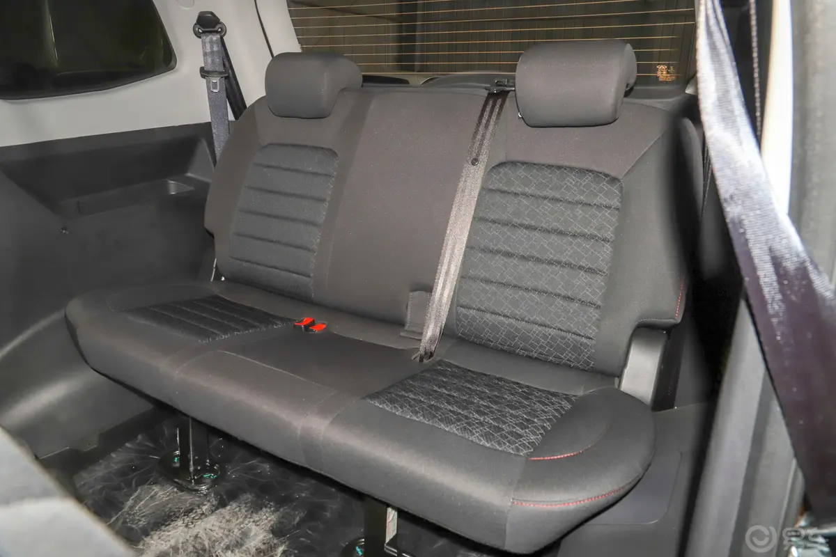 开瑞K601.5T 手动 舒适型 国VI第三排座椅