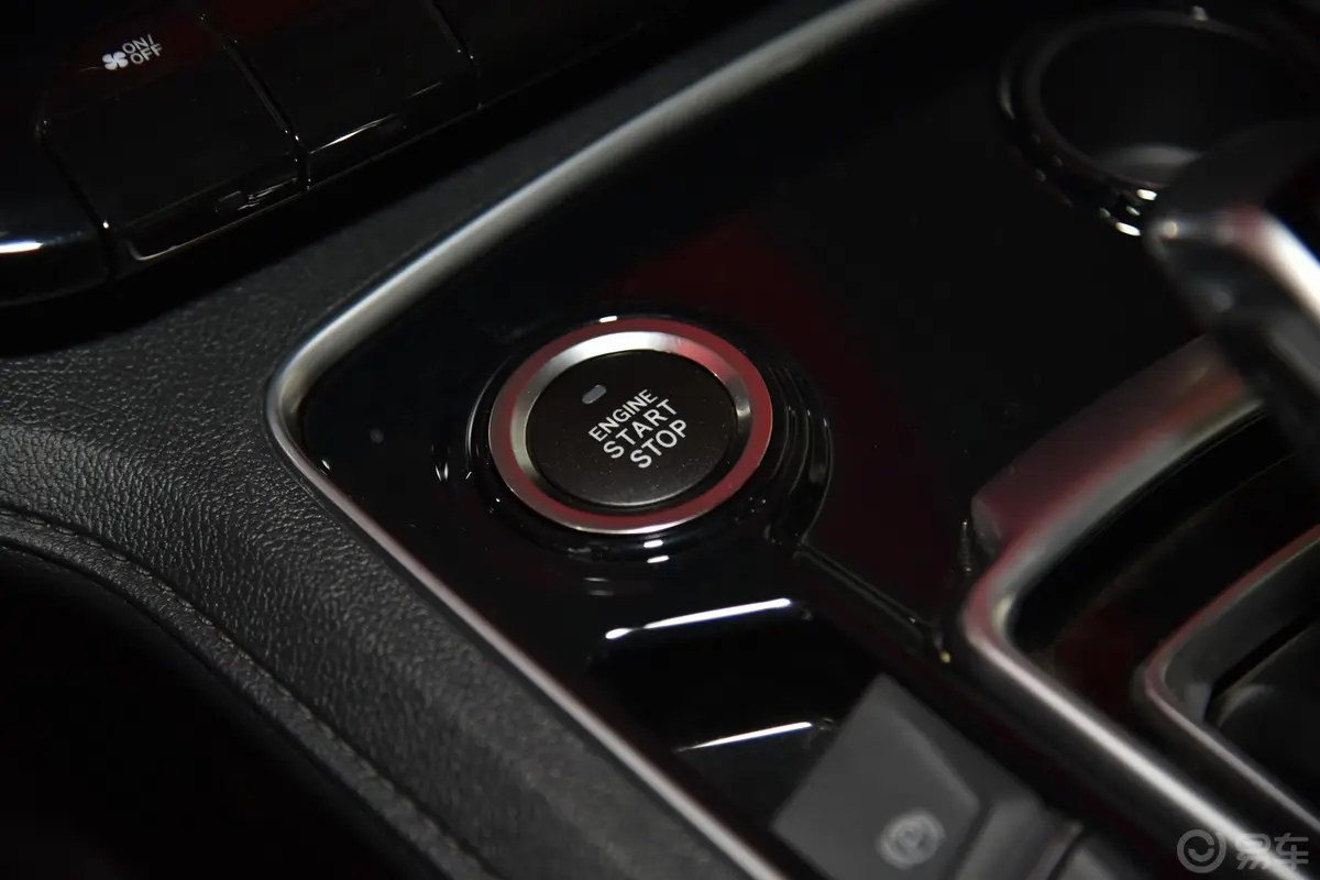 域虎92.0T 手自一体 两驱 舒享型 汽油钥匙孔或一键启动按键