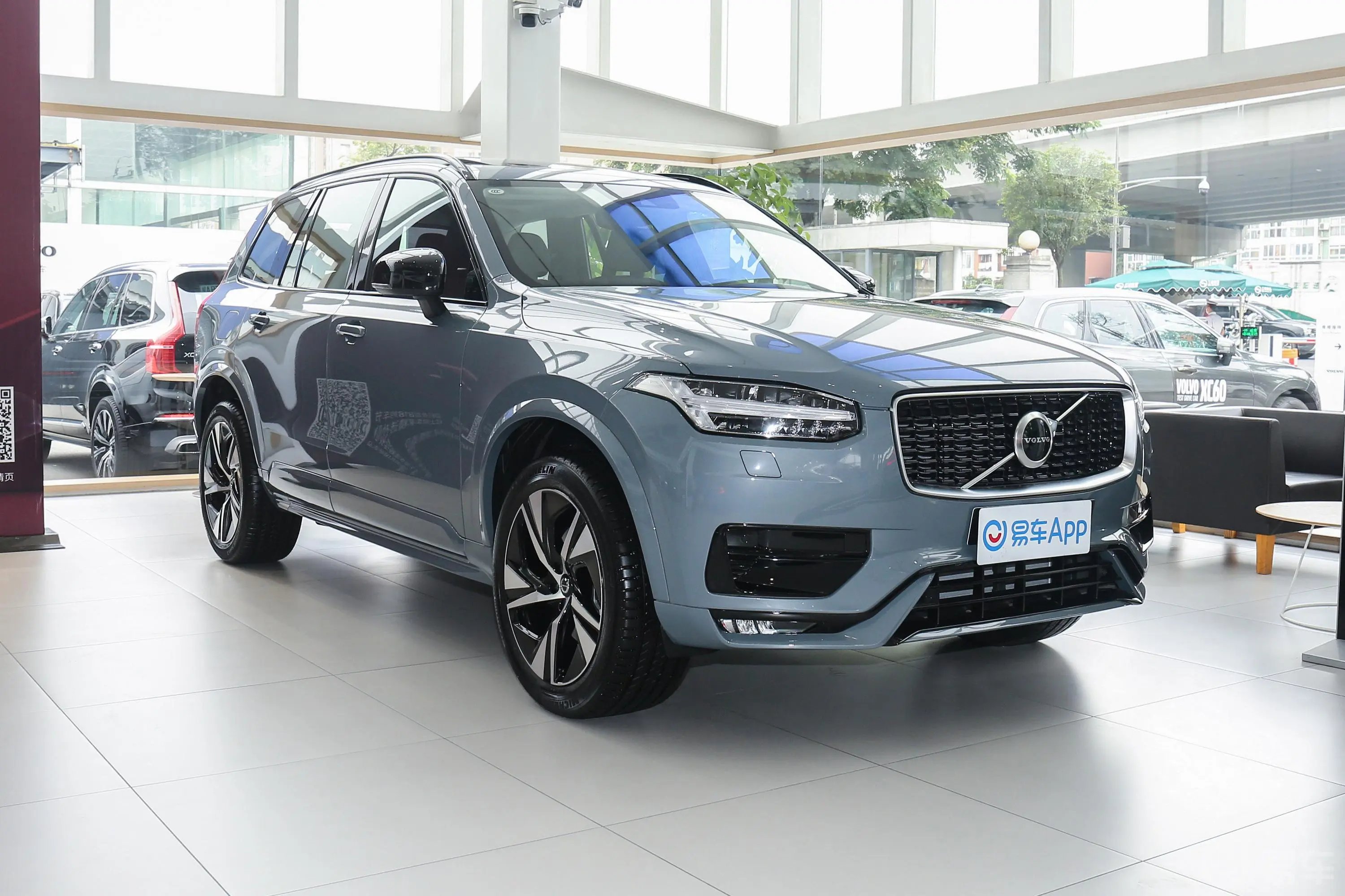 沃尔沃XC90改款 T6 智逸运动版 7座主驾驶后视镜背面