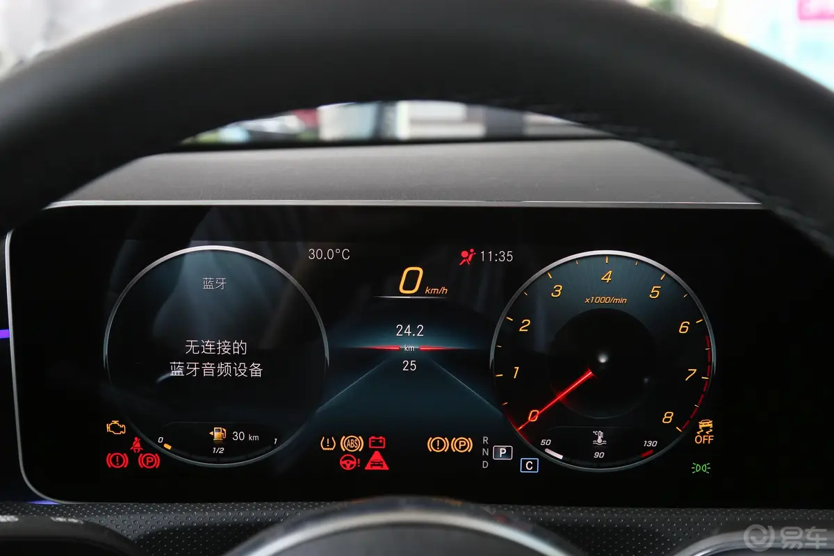 奔驰CLA级CLA 260 4MATIC 五门猎跑车内饰