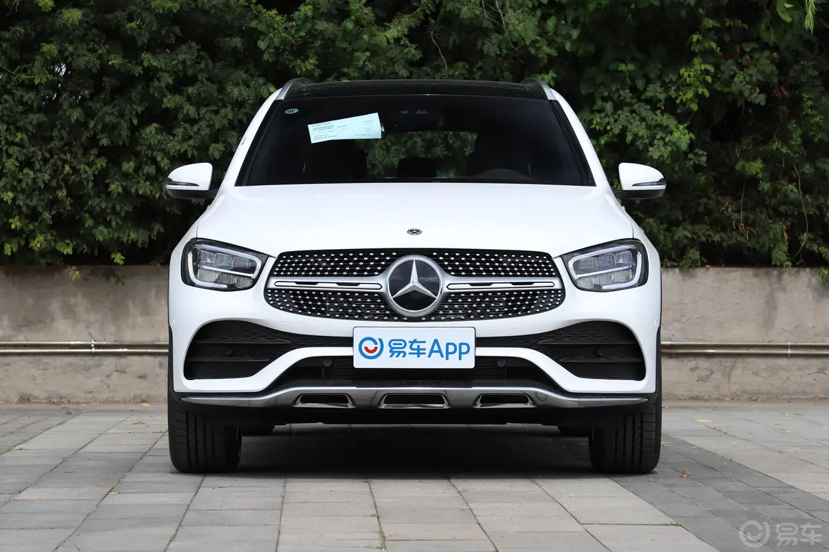 奔驰GLCGLC 300 L 4MATIC 动感型正前水平