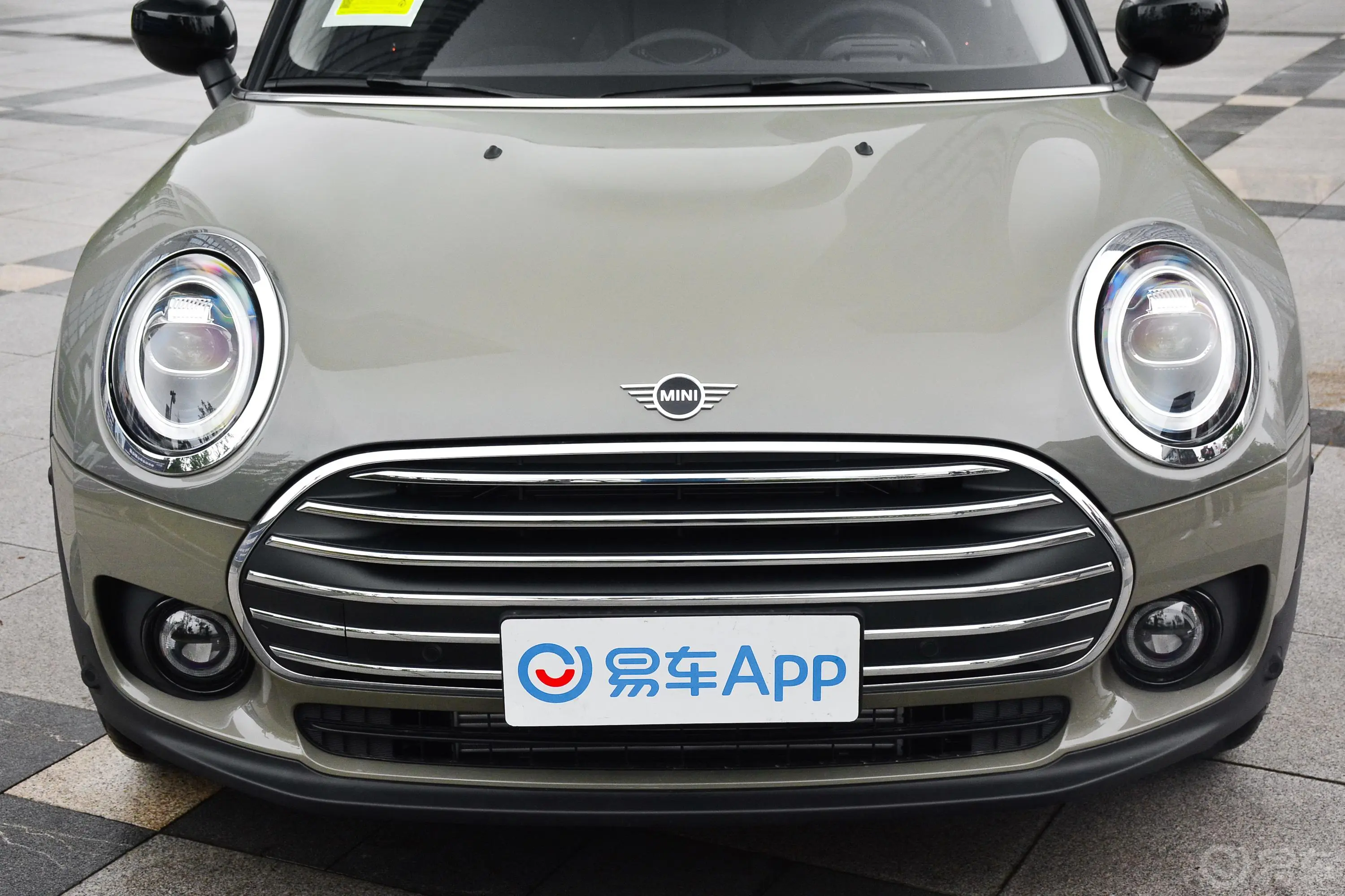 MINI CLUBMAN1.5T COOPER 鉴赏家外观