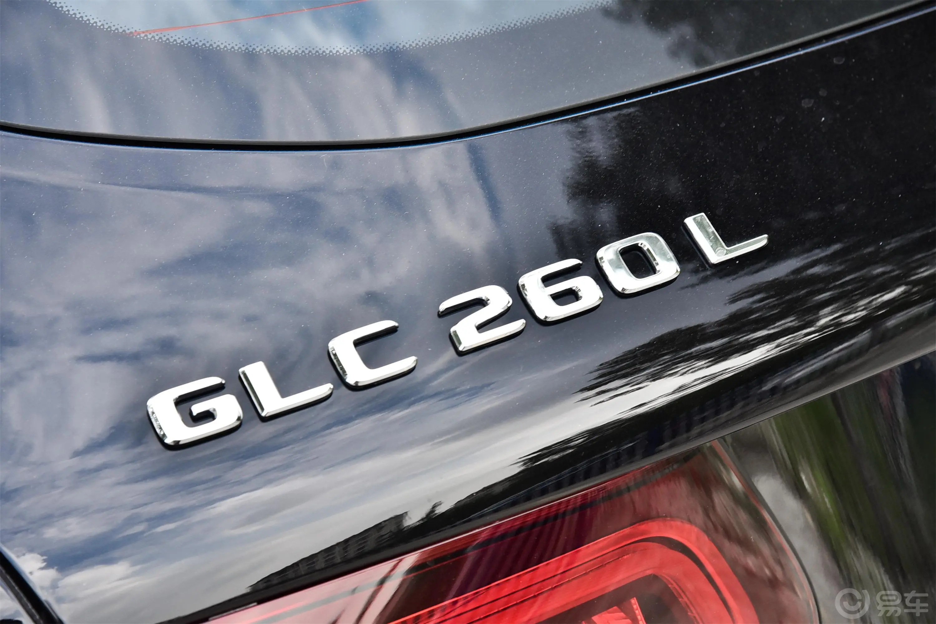 奔驰GLCGLC 260 L 4MATIC 动感型外观