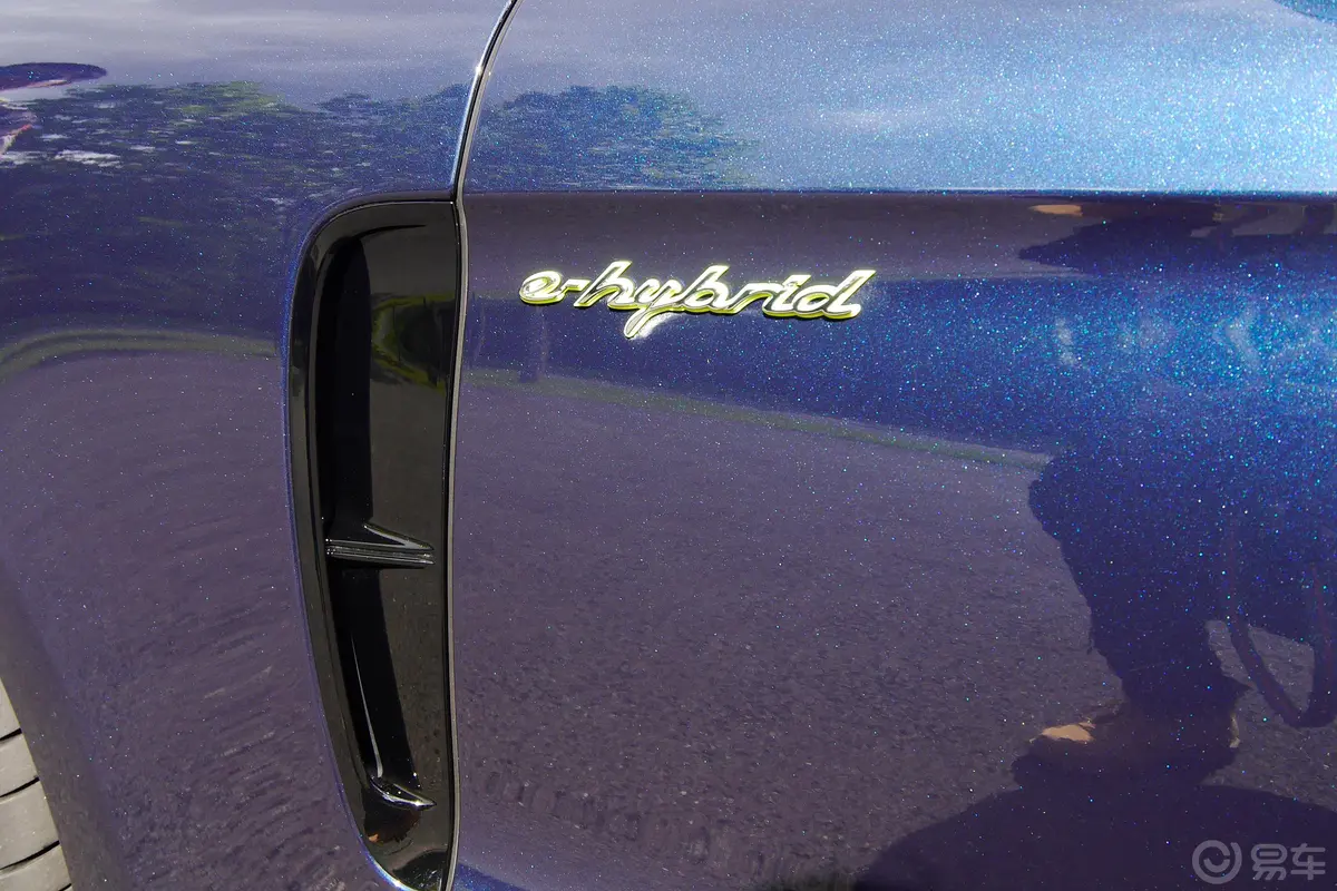 Panamera E-HybridPanamera 4S E-hybrid Sport Turismo 2.9T外观
