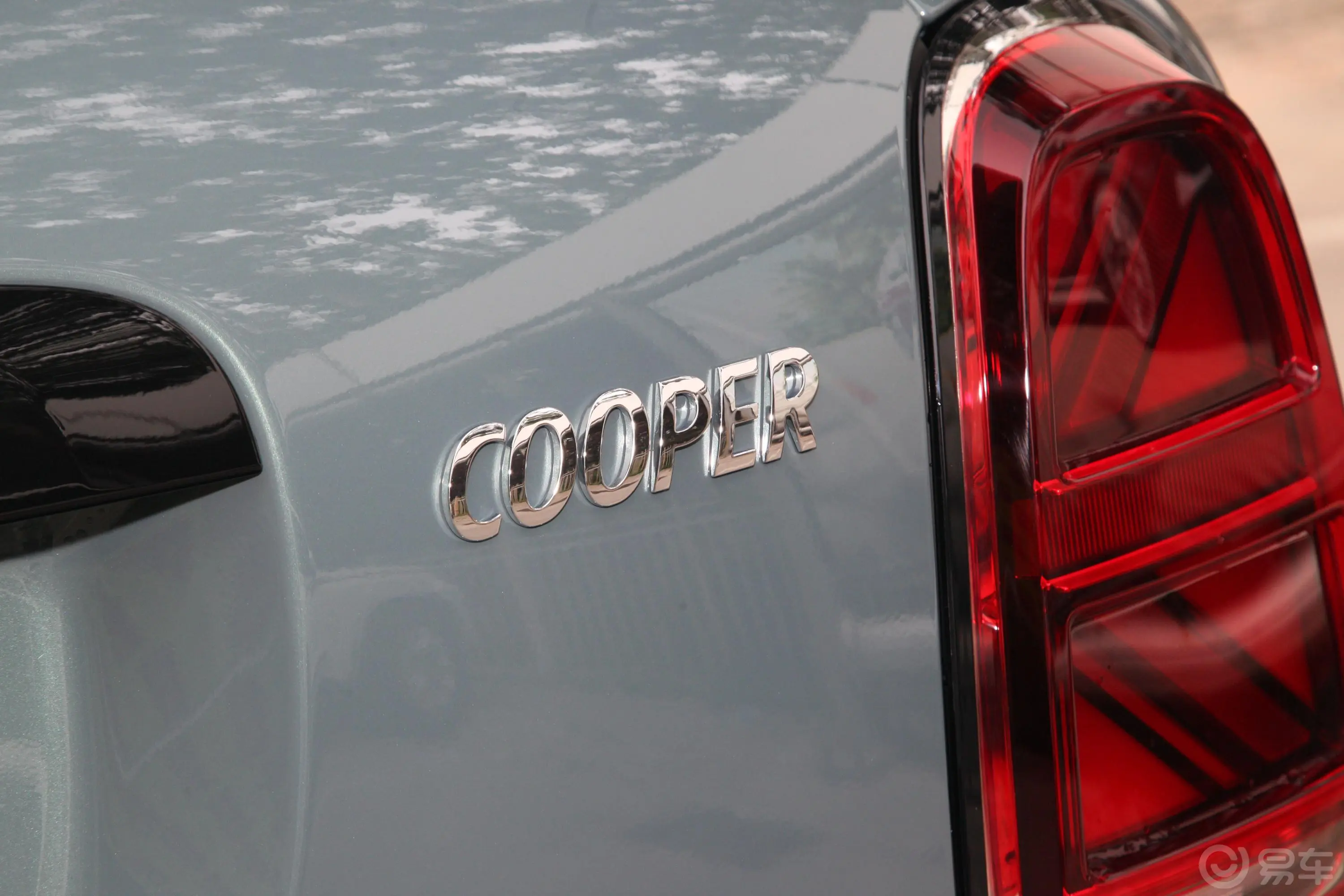 MINI COUNTRYMAN1.5T COOPER ALL4 鉴赏家外观