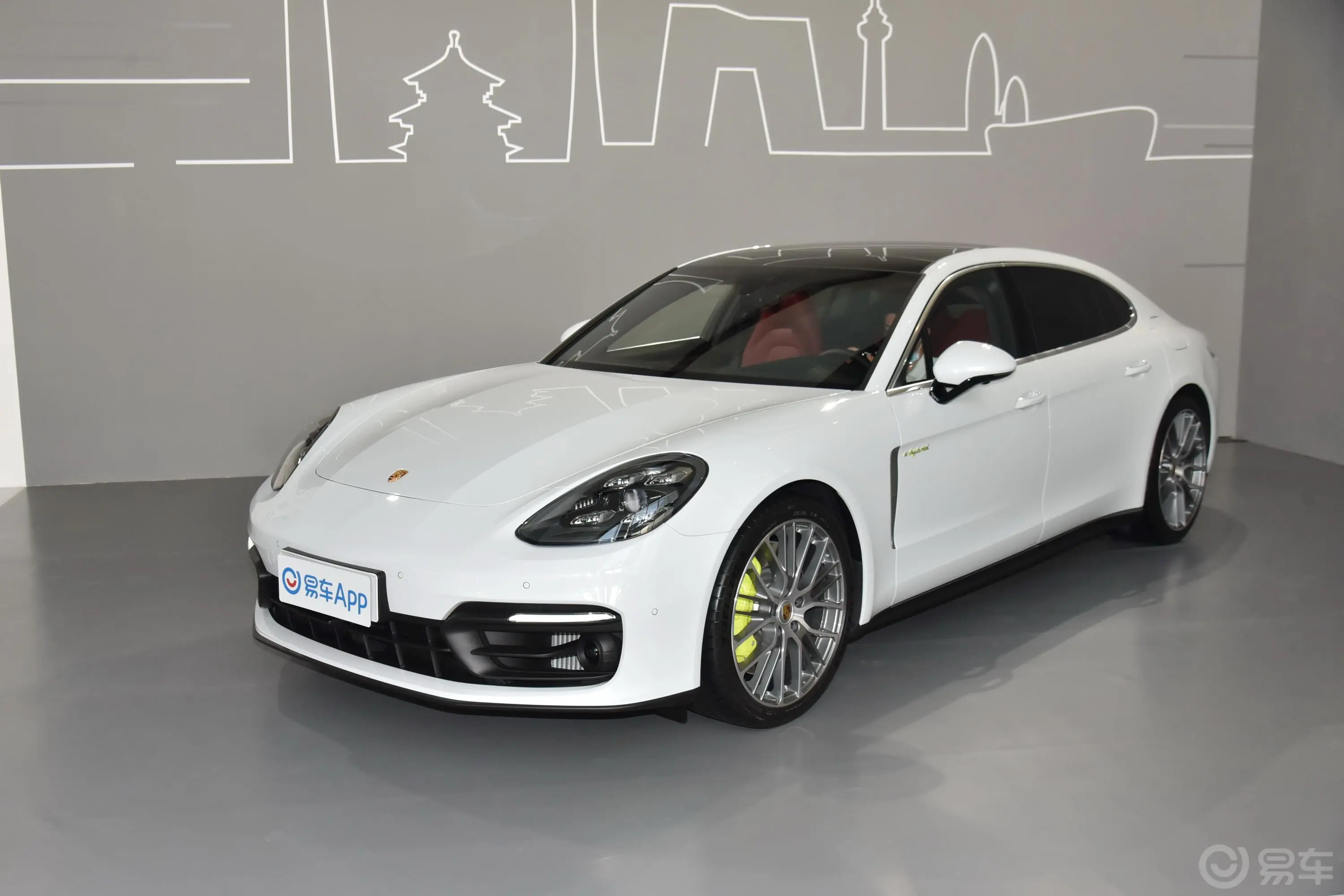 Panamera E-HybridPanamera 4S E-hybrid 行政加长版 2.9T侧前45度车头向左水平