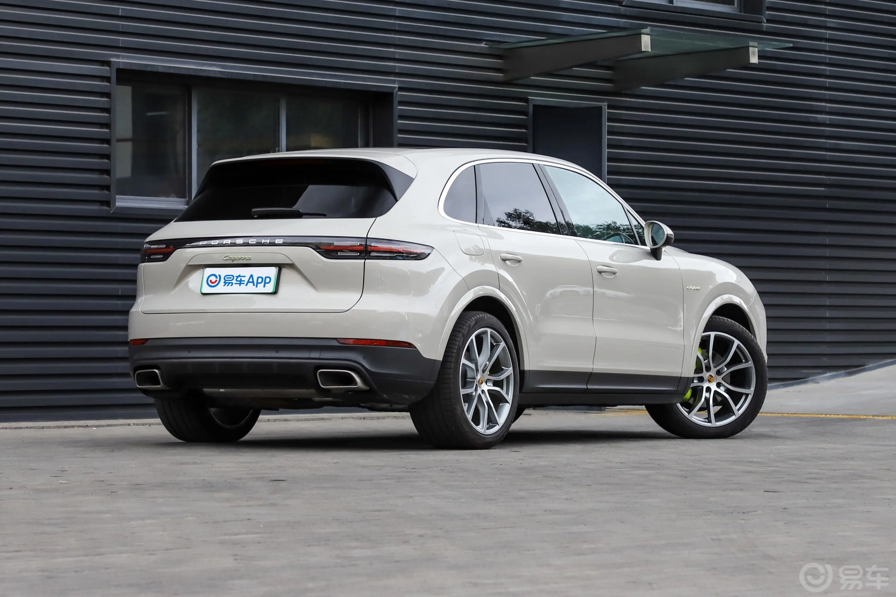 Cayenne E-HybridCayenne E-Hybrid 2.0T外观