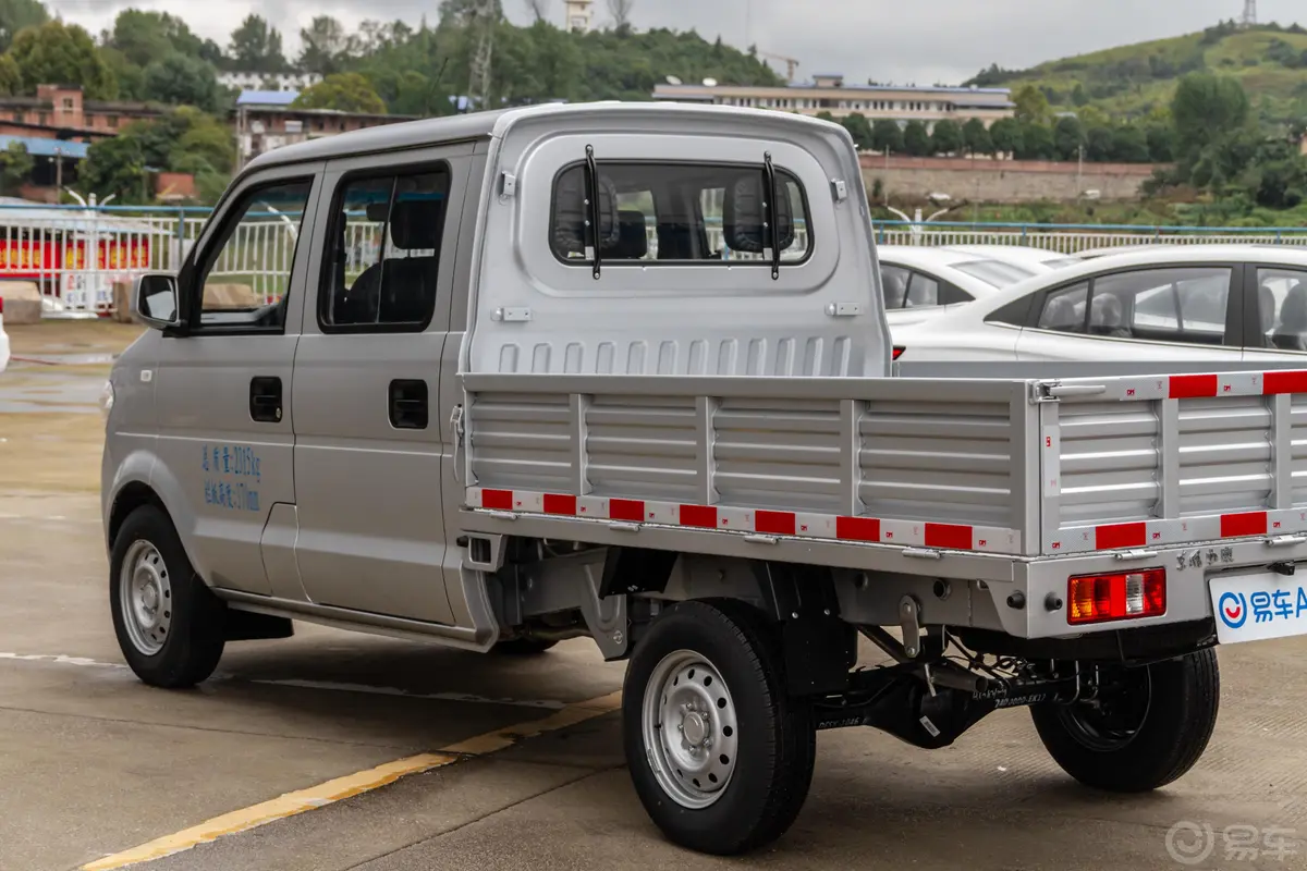 东风小康C321.6L 豪华型SFG16外观