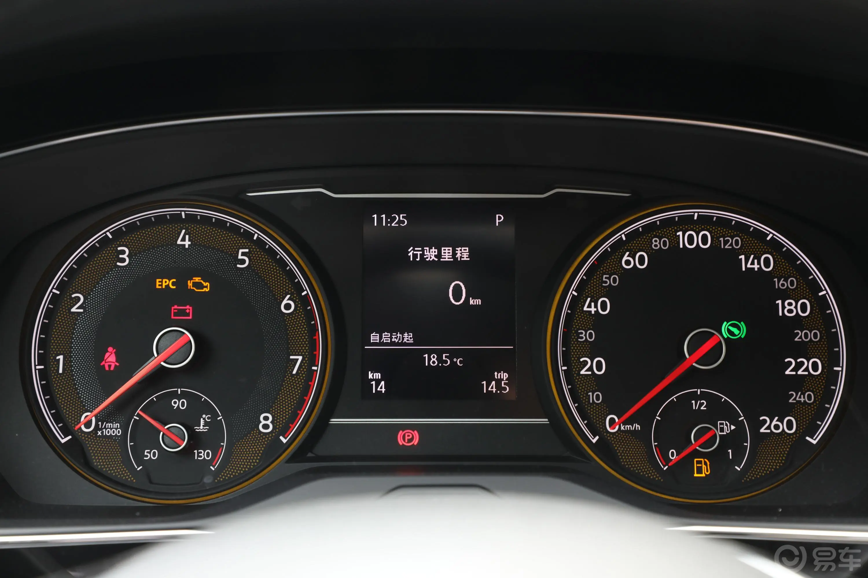 帕萨特改款 330TSI 双离合 精英版 国VI内饰