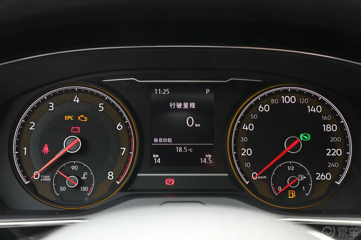 帕萨特改款 330TSI 双离合 精英版 国VI内饰
