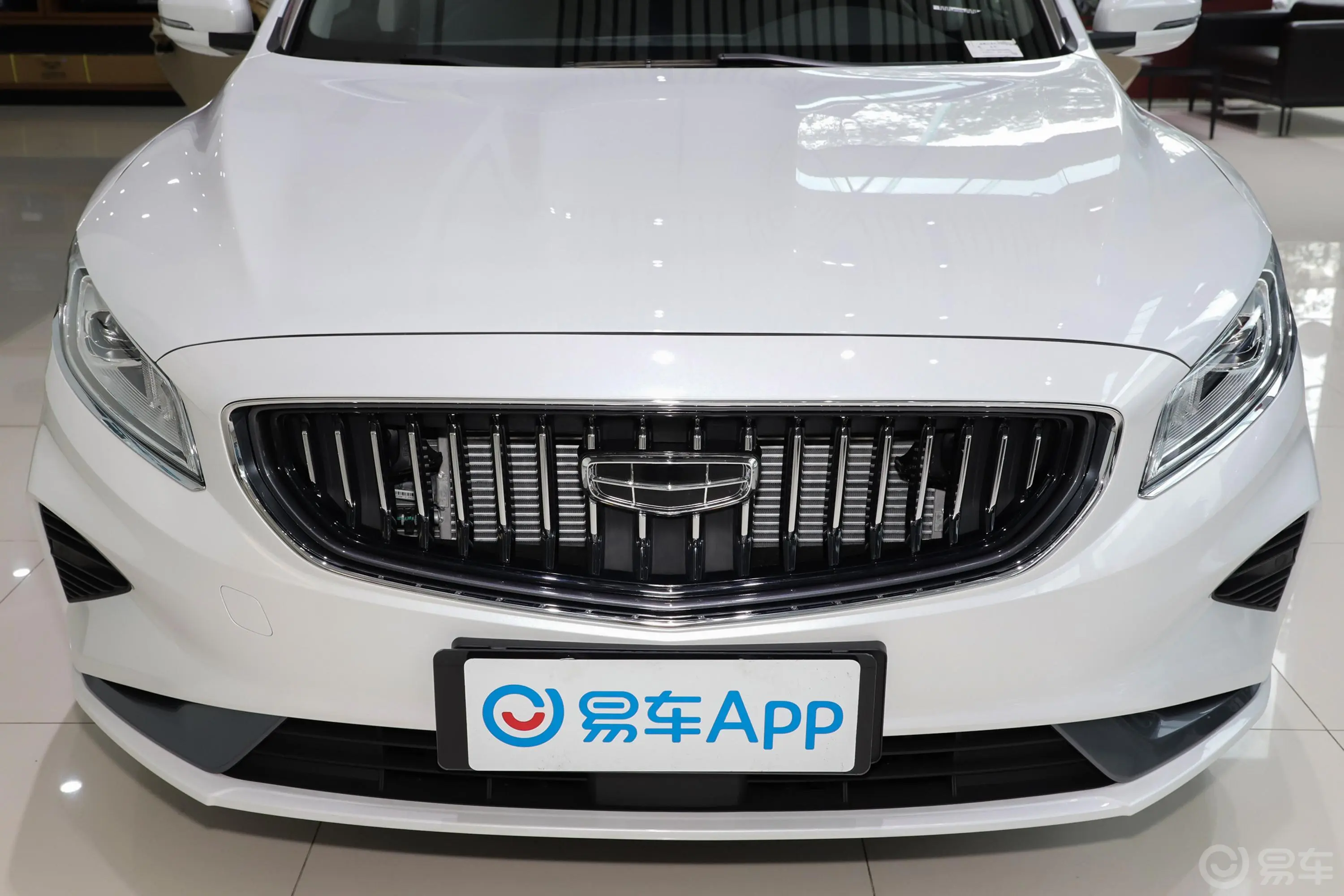 博瑞PHEV1.5T 双离合 ePro领享版外观