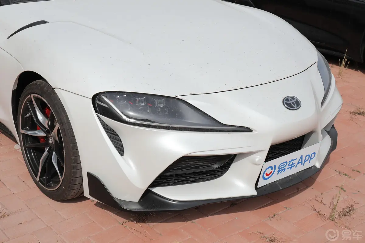 SUPRAGR SUPRA 3.0T 标准型外观