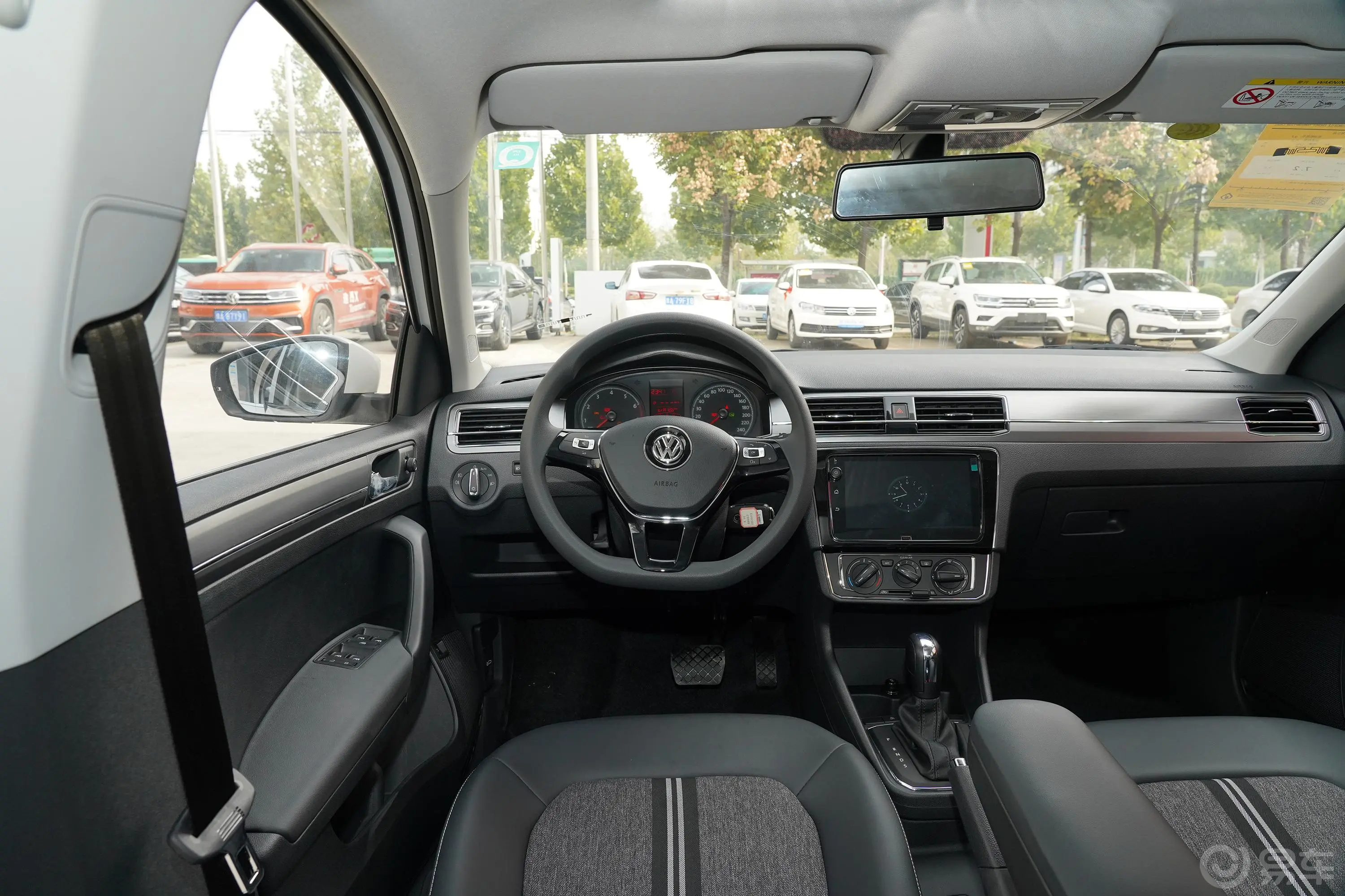 桑塔纳1.5L 自动 舒适版驾驶位区域