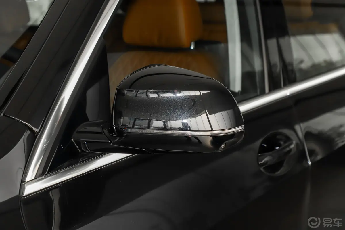 宝马X7xDrive40i 行政型 豪华套装主驾驶后视镜背面