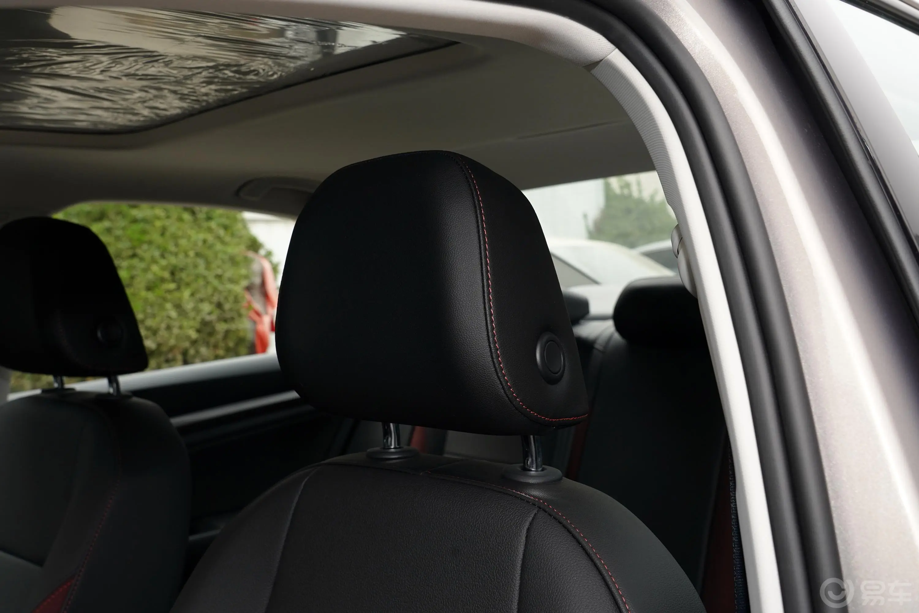 宝来1.5L 自动舒适智联版主驾驶位