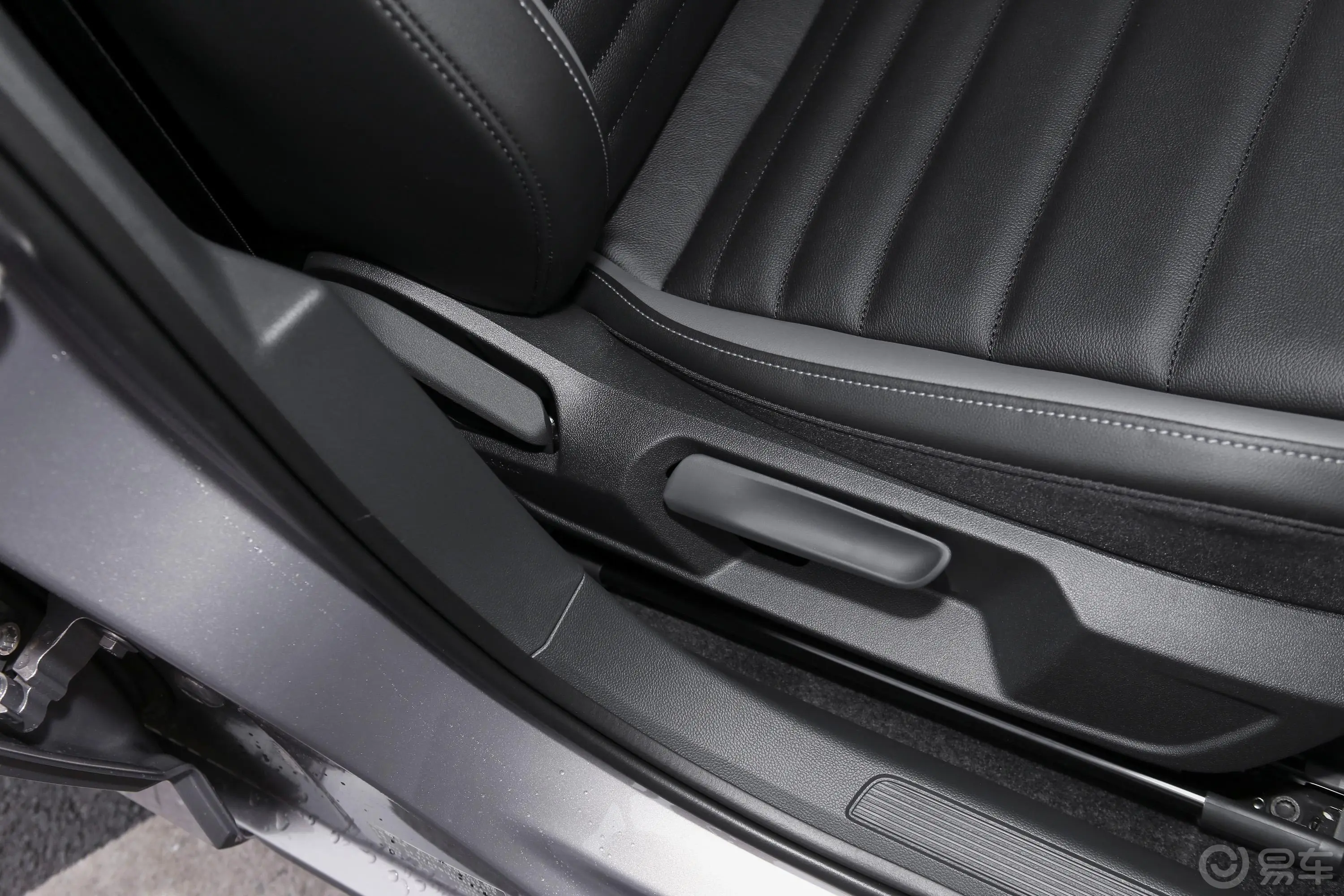 速腾280TSI 双离合 舒适智联版内饰