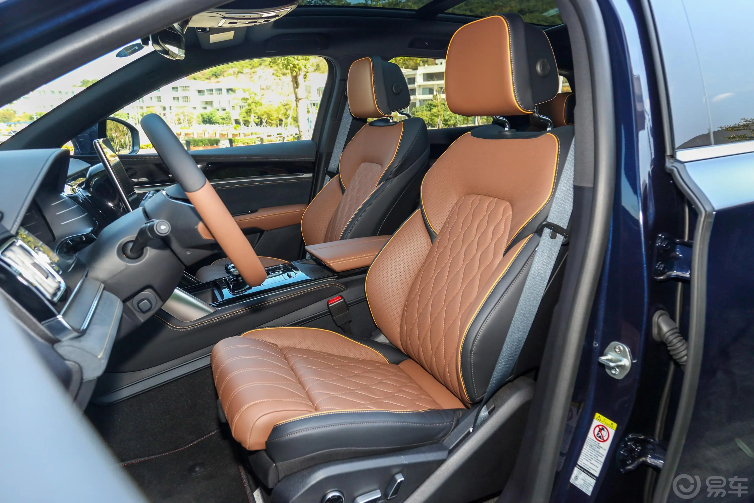 唐新能源EV 四驱 高性能版 创世旗舰型驾驶员座椅
