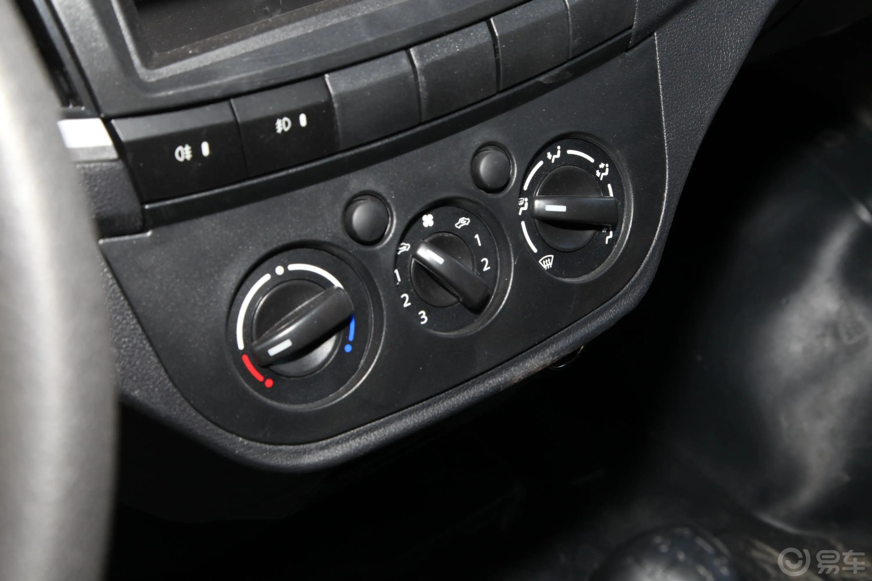 福瑞达K21轻卡 1.5L 手动 单排厢货 标准型空调