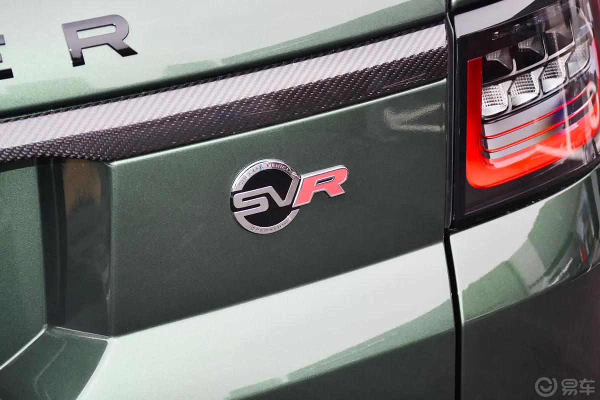 揽胜运动版5.0  V8 SVR 竞速绿定制版外观
