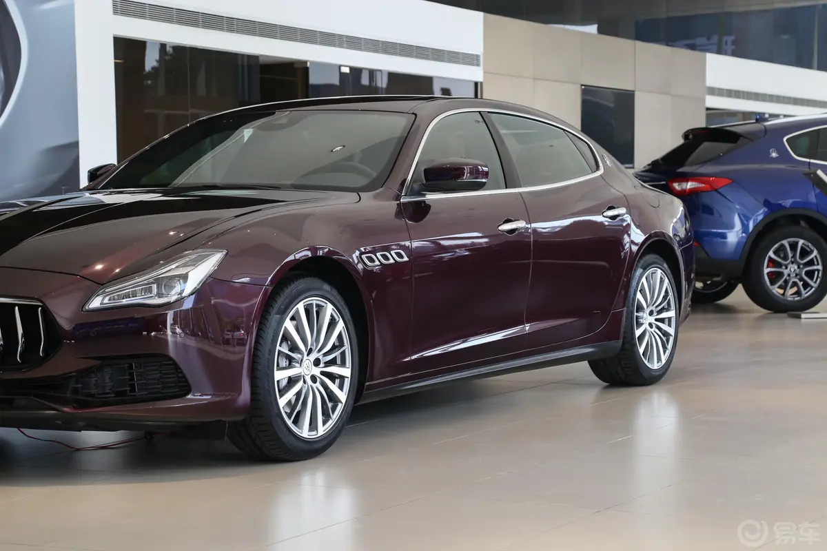 Quattroporte3.0T 标准版外观细节