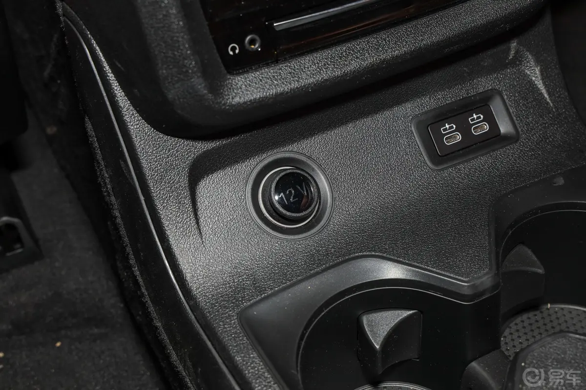 宝马X7xDrive40i 行政型 M运动套装空间