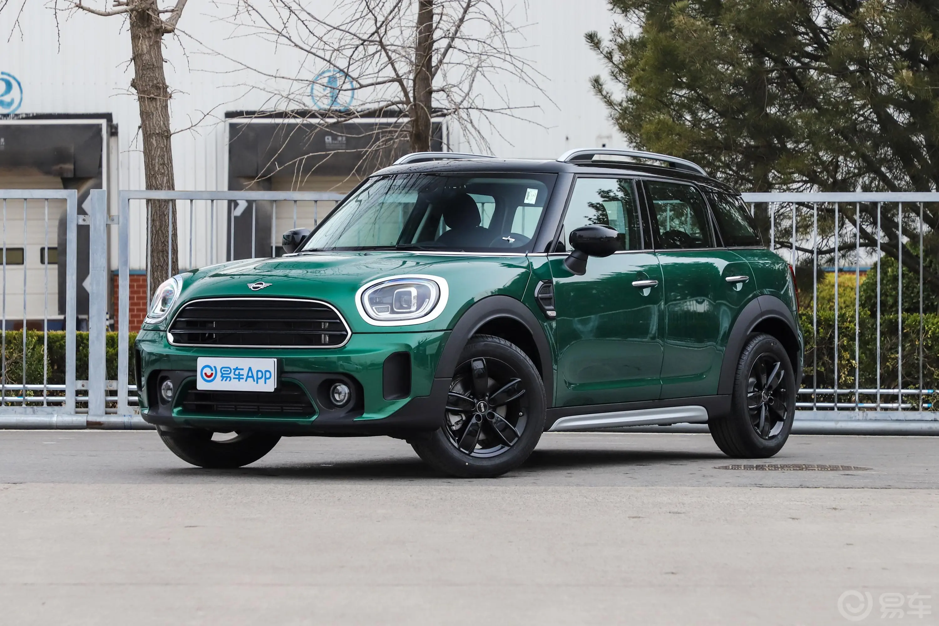 MINI COUNTRYMAN1.5T COOPER外观