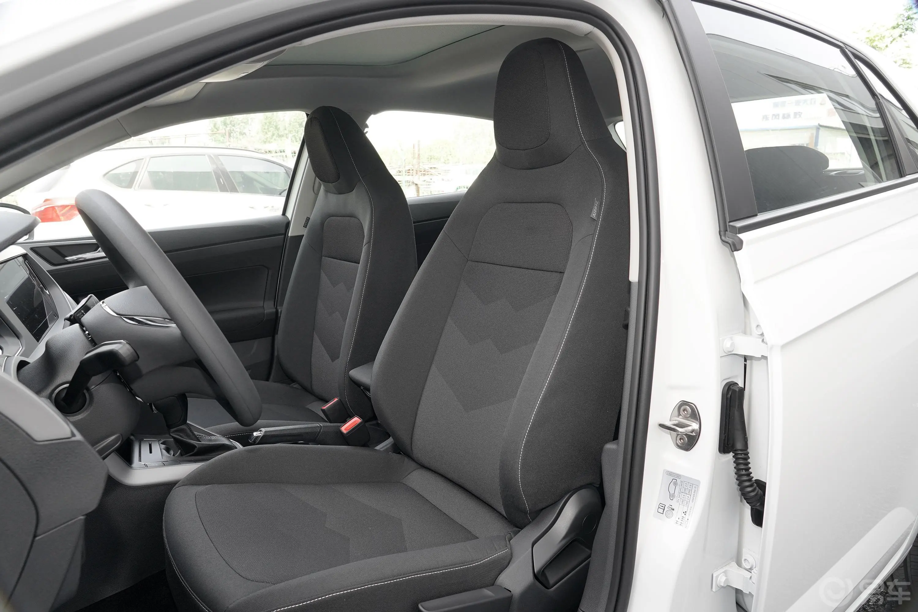 PoloPlus 1.5L 自动全景乐享版驾驶员座椅