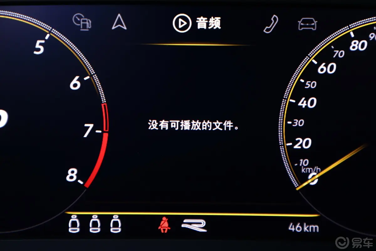 探影200TSI 双离合 R-Line智联版主驾驶位