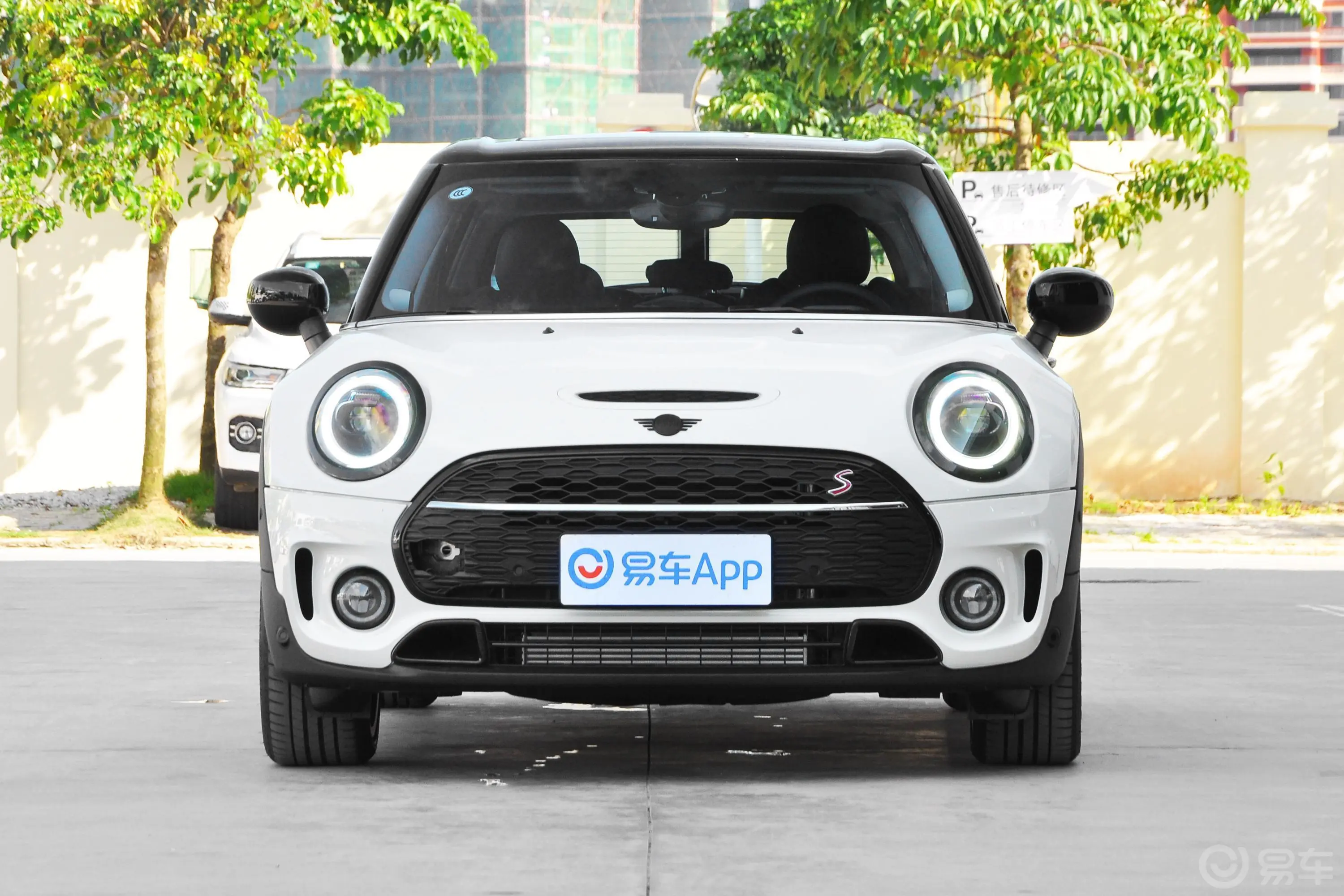 MINI CLUBMAN2.0T COOPER S正前水平