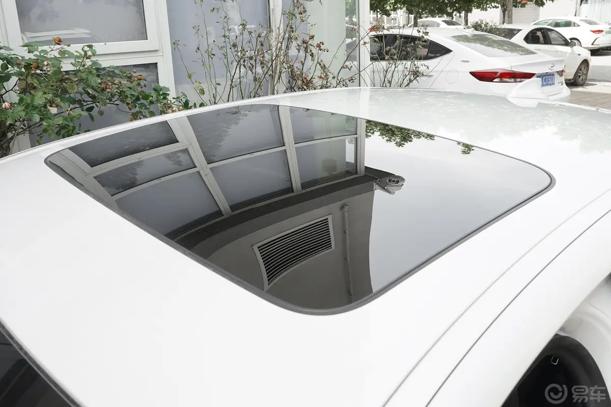 宝马5系改款 525Li M运动套装天窗