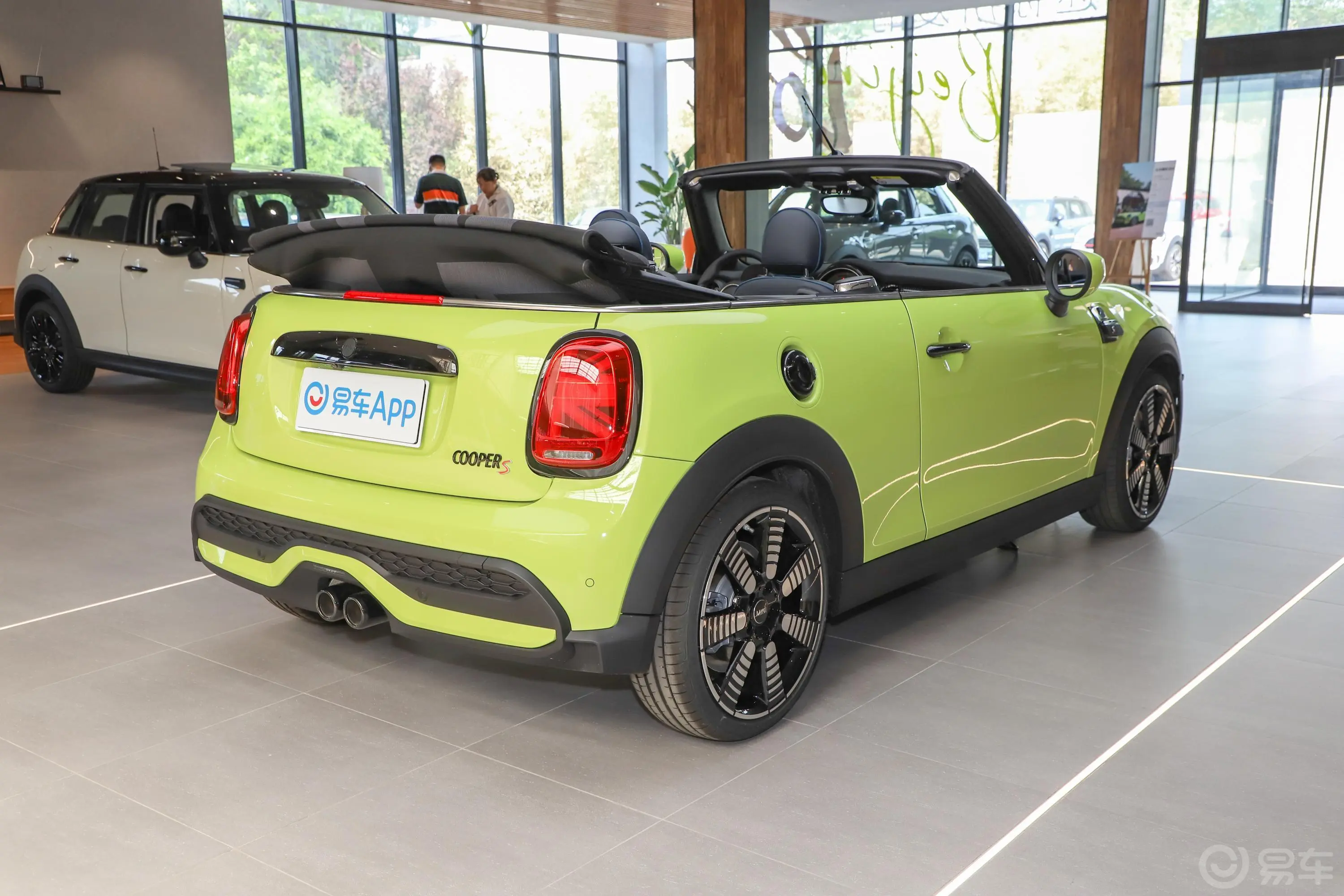 MINI CABRIO2.0T COOPER S CABRIO 艺术家外观