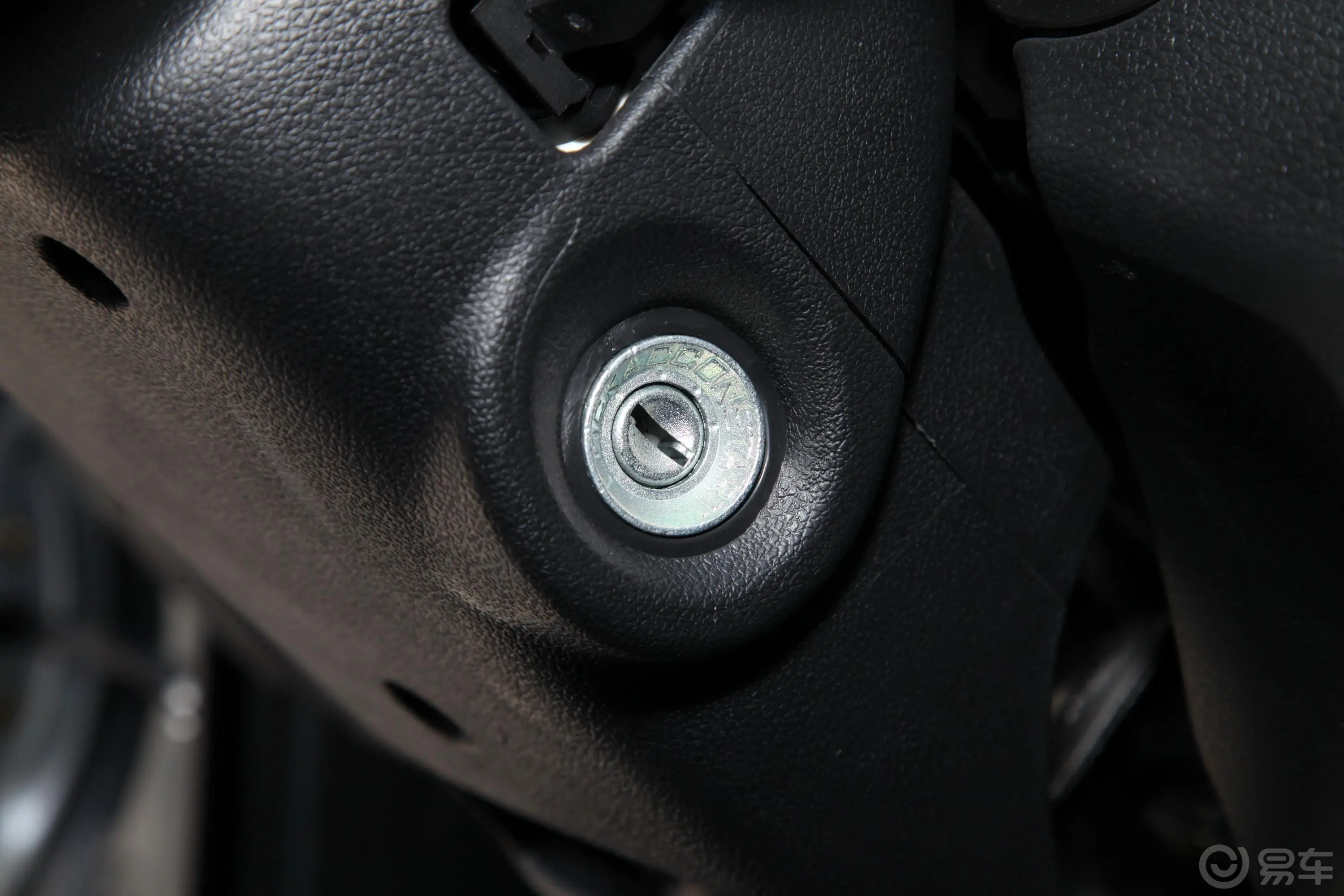 神骐T201.6L 手动 单排标准式运输车 标准型 CNG 国VI钥匙孔或一键启动按键