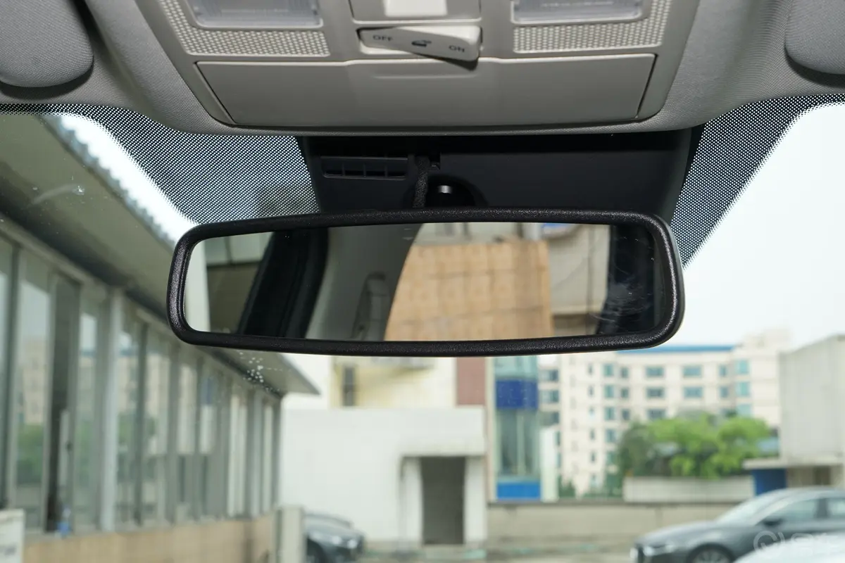 马自达CX-52.5L 手自一体 四驱 旗舰型内后视镜