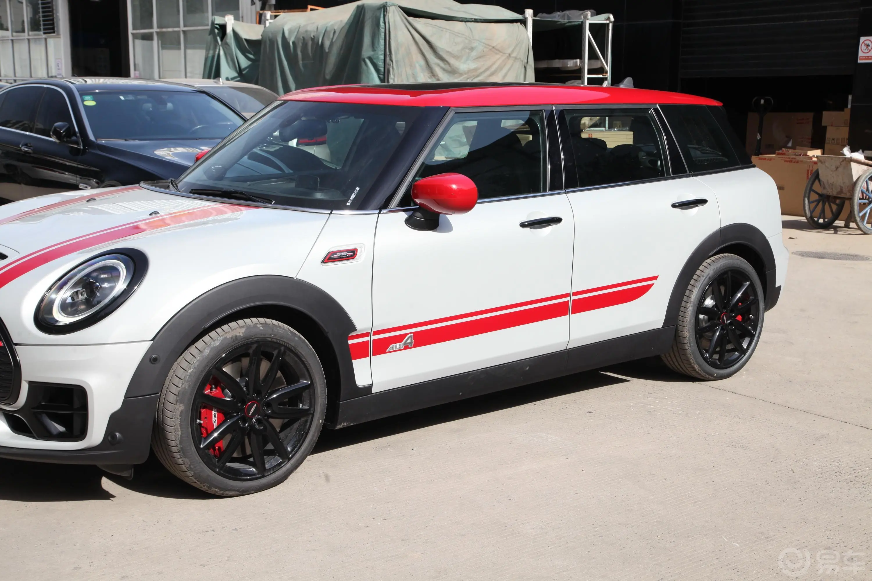 MINI JCW CLUBMAN2.0T JOHN COOPER WORKS ALL-IN外观